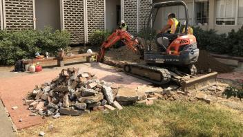 Big Shift construction in the Young Hall courtyard