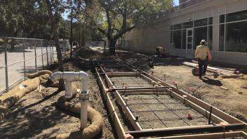 Big Shift construction outside the Memorial Union bookstore